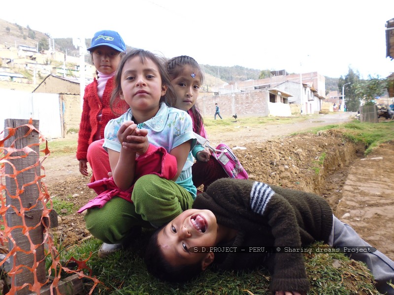 Project with children p1030361 tn copia